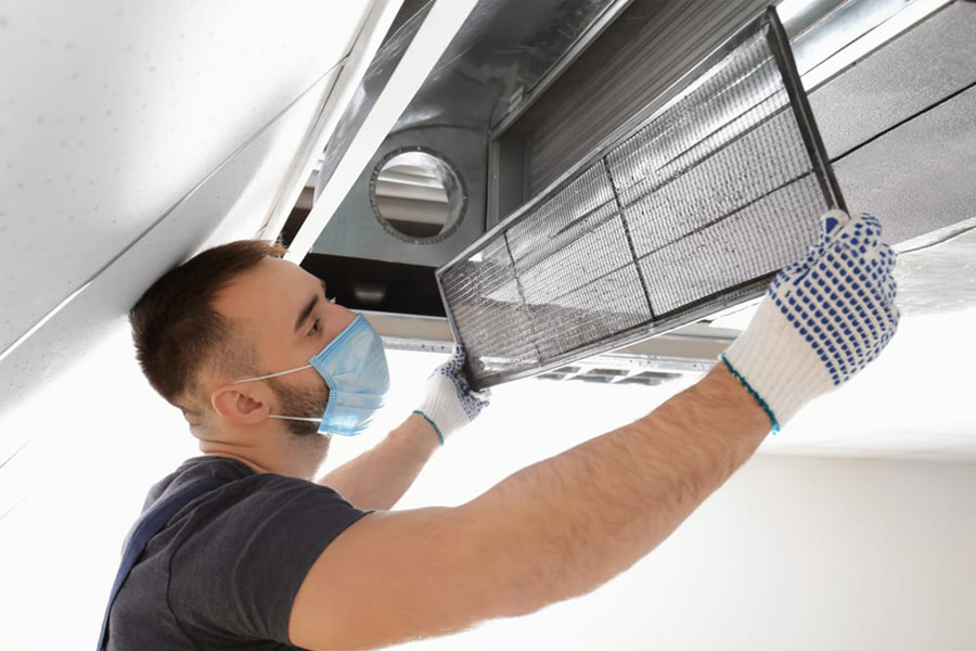 Quy trình sửa chữa, bảo trì máy lạnh áp trần Daikin tại nhà